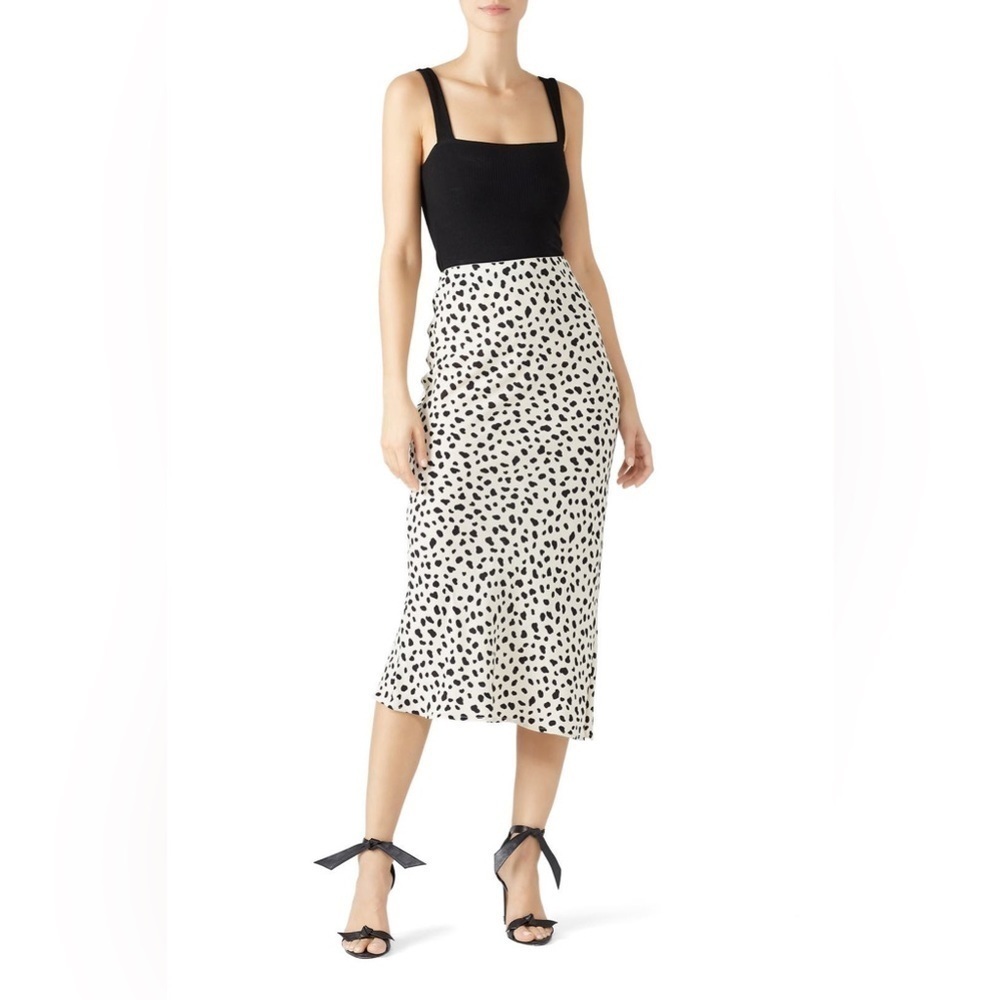 Moon River Crepe Unlined Midi Leopard print Crafted silky fabric size XS